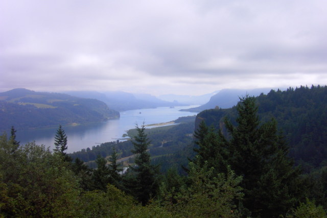 Columbia River Gorge - View from Portland Women's Forum 4
