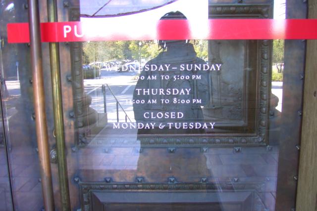 Stupid museum at Stanford is closed on both Monday -and- Tuesday.